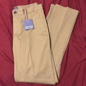 Rye - Essential Wash Slim Fit Chino
